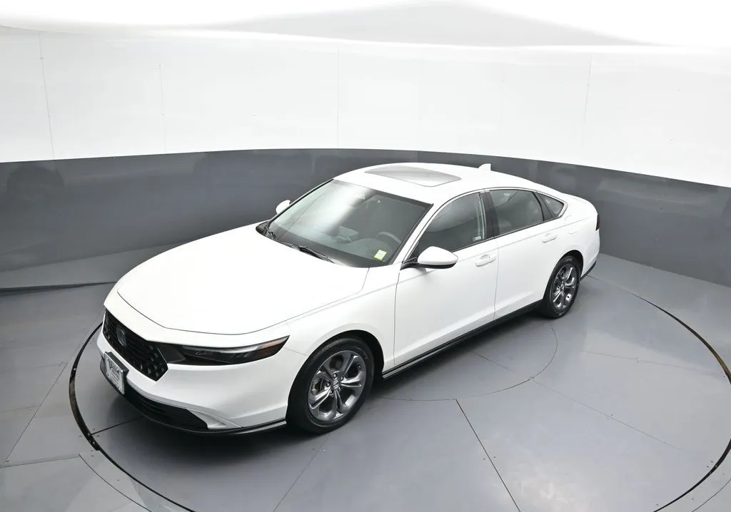 2024 Honda Accord EX - Photo 34
