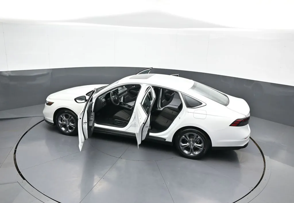 2024 Honda Accord EX - Photo 44