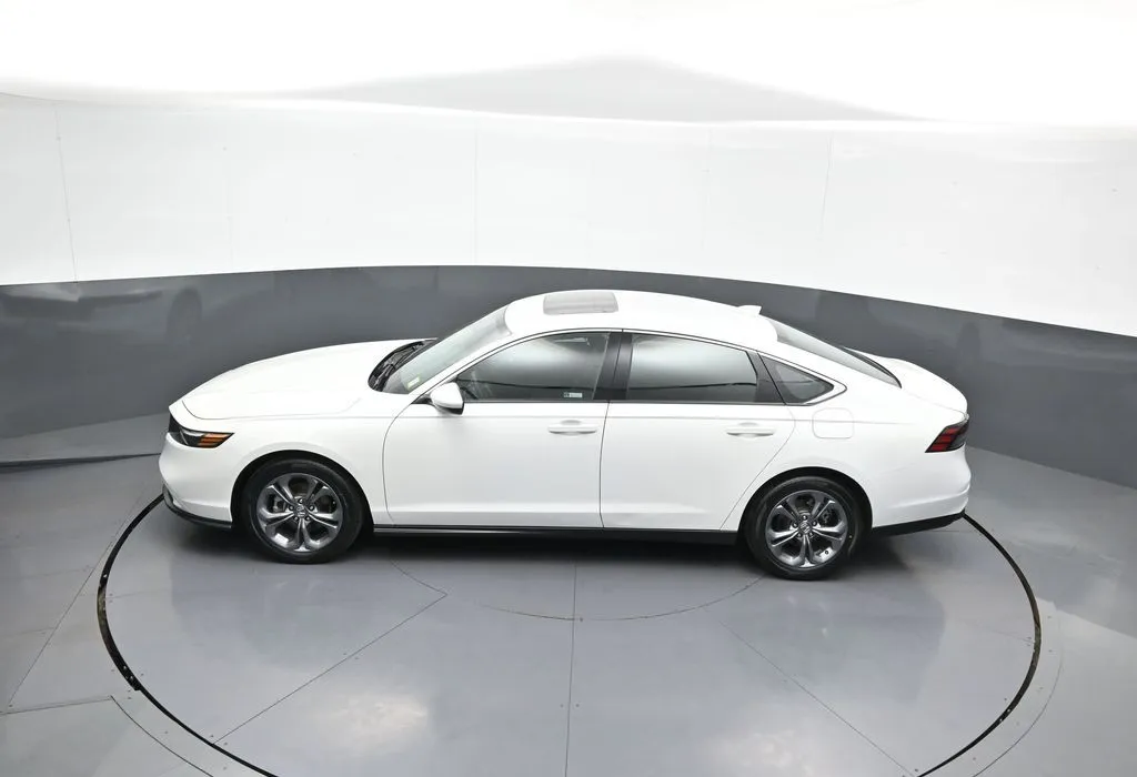 2024 Honda Accord EX - Photo 41