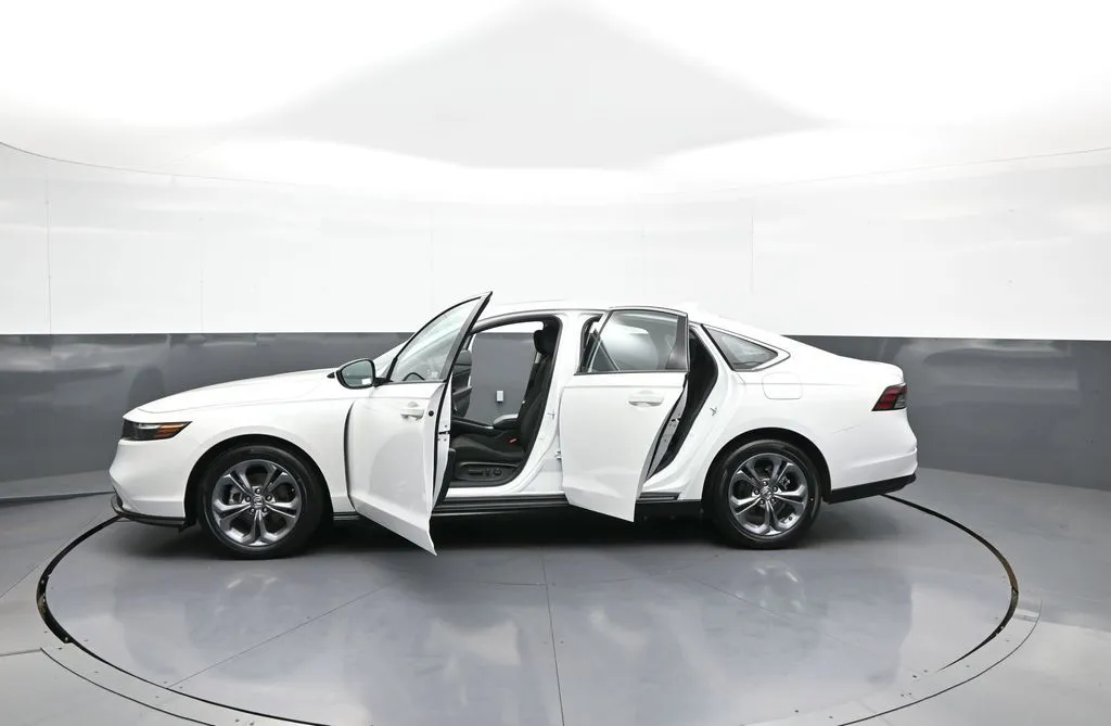 2024 Honda Accord EX - Photo 43
