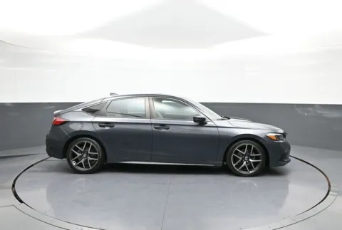 More photos of 2023 Honda Civic Sport Touring at Plaza Honda, NY