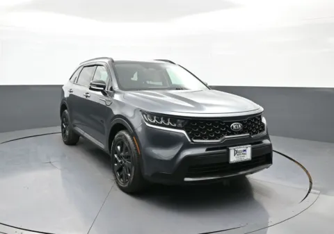 Another view of 2021 Kia Sorento S for sale in Brooklyn, NY at Plaza Honda