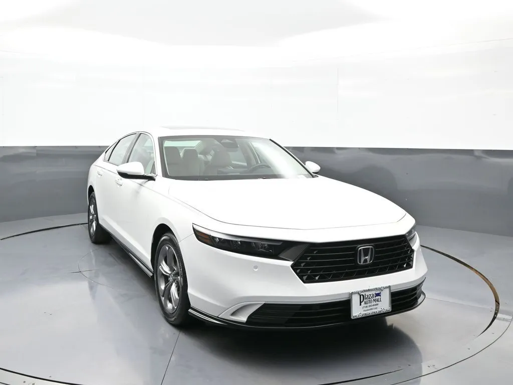 2024 Honda Accord Hybrid EX-L - Photo 3