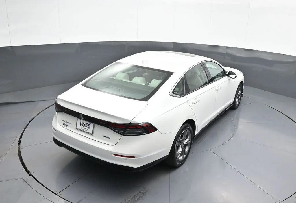 2024 Honda Accord Hybrid EX-L - Photo 37