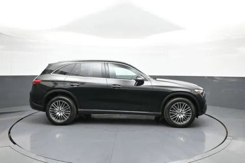More photos of 2026 Mercedes-Benz GLC 300 at Plaza Honda, NY