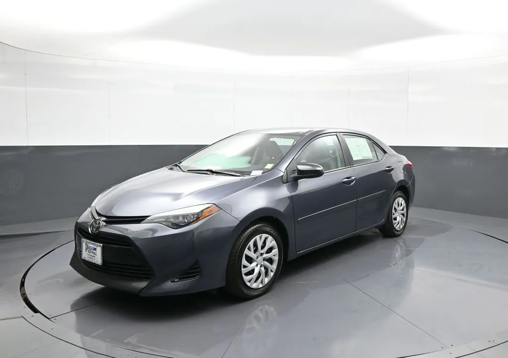 Gray 2018 Toyota Corolla LE for sale in Brooklyn, NY