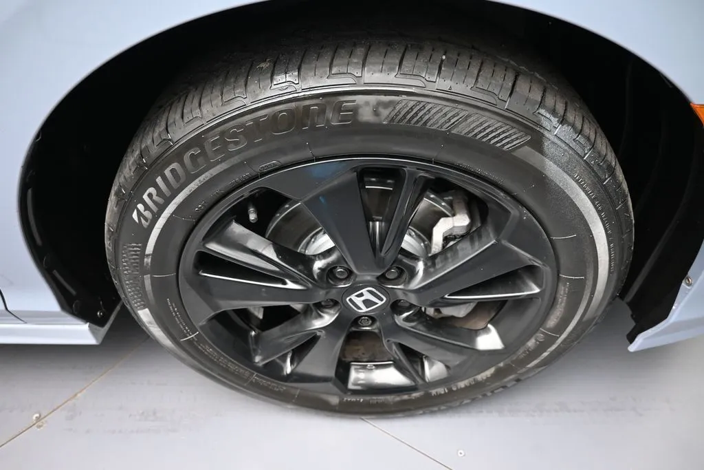 2024 Honda Odyssey SPORT - Photo 12