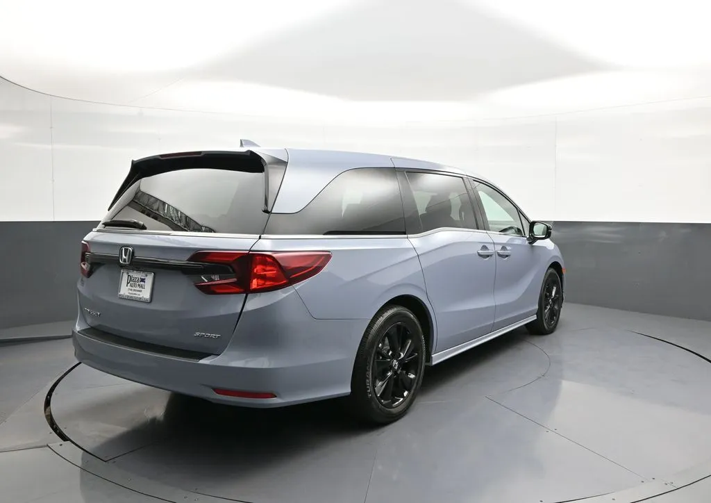 2024 Honda Odyssey SPORT - Photo 6
