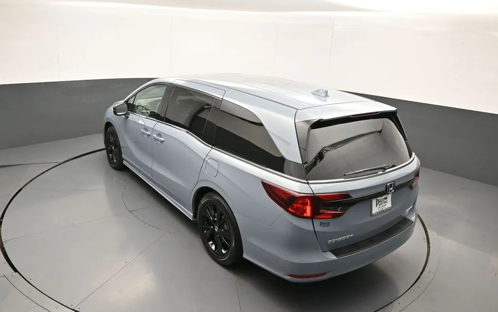 2024 Honda Odyssey SPORT - Photo 43