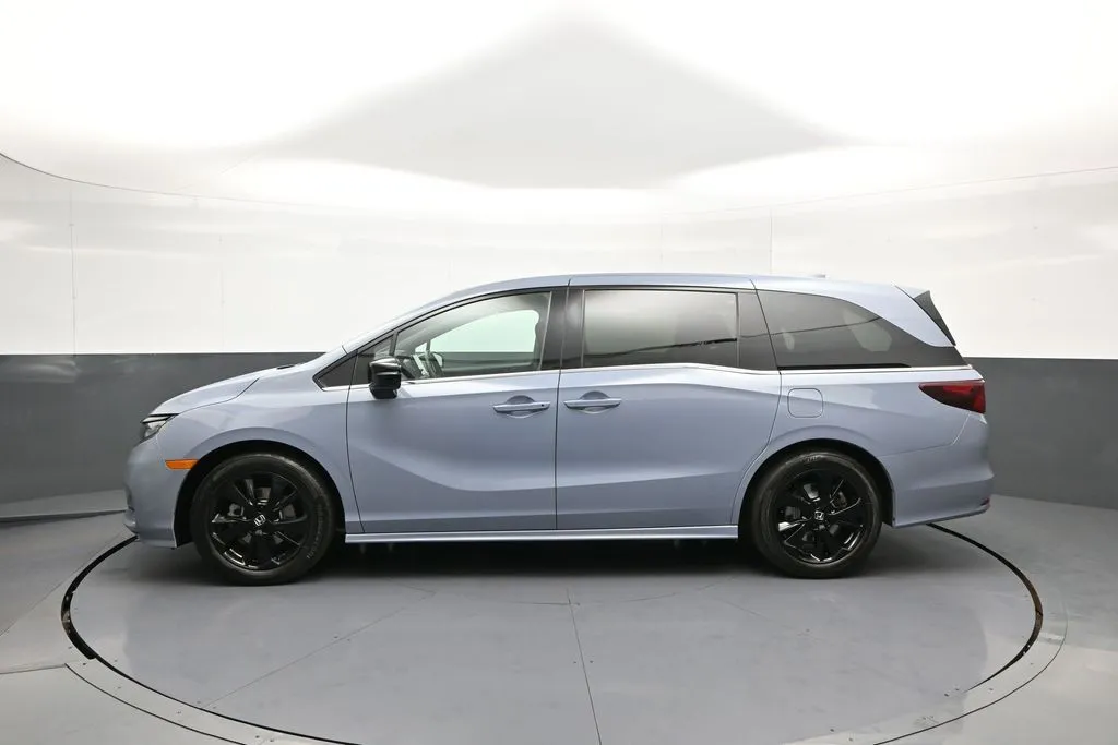 2024 Honda Odyssey SPORT - Photo 9