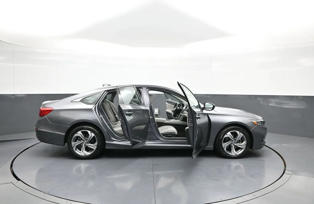 2020 Honda Accord EX-L - Photo 42