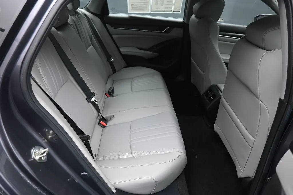 2020 Honda Accord EX-L - Photo 24