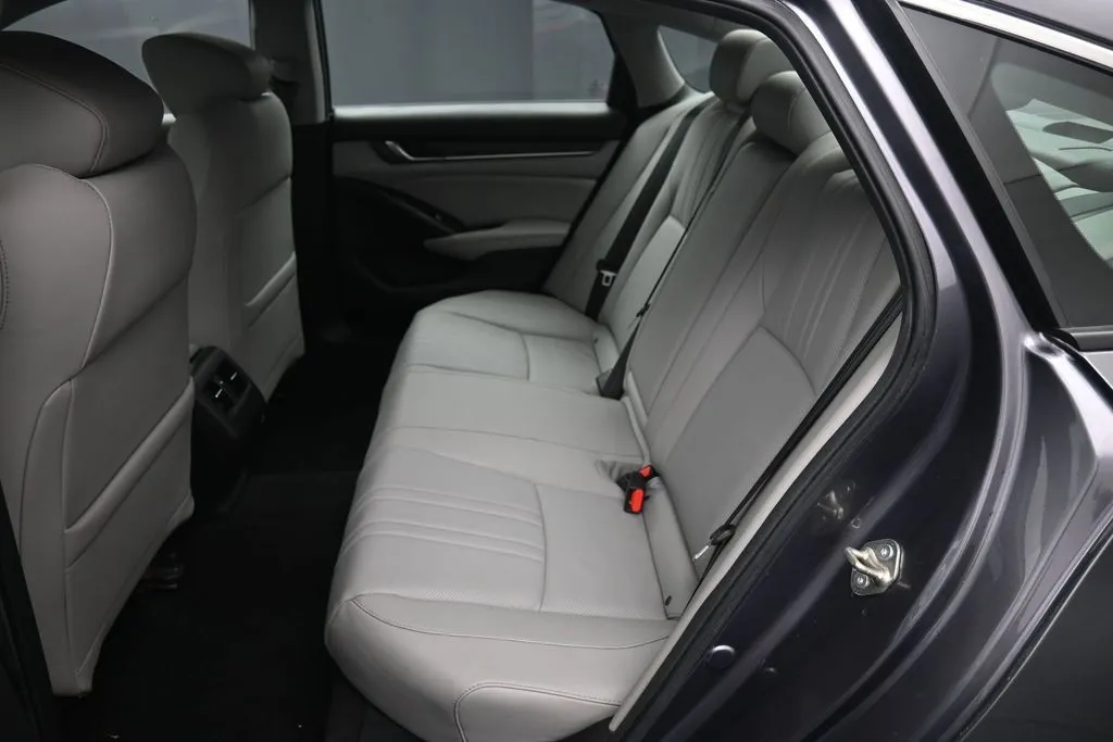 2020 Honda Accord EX-L - Photo 21