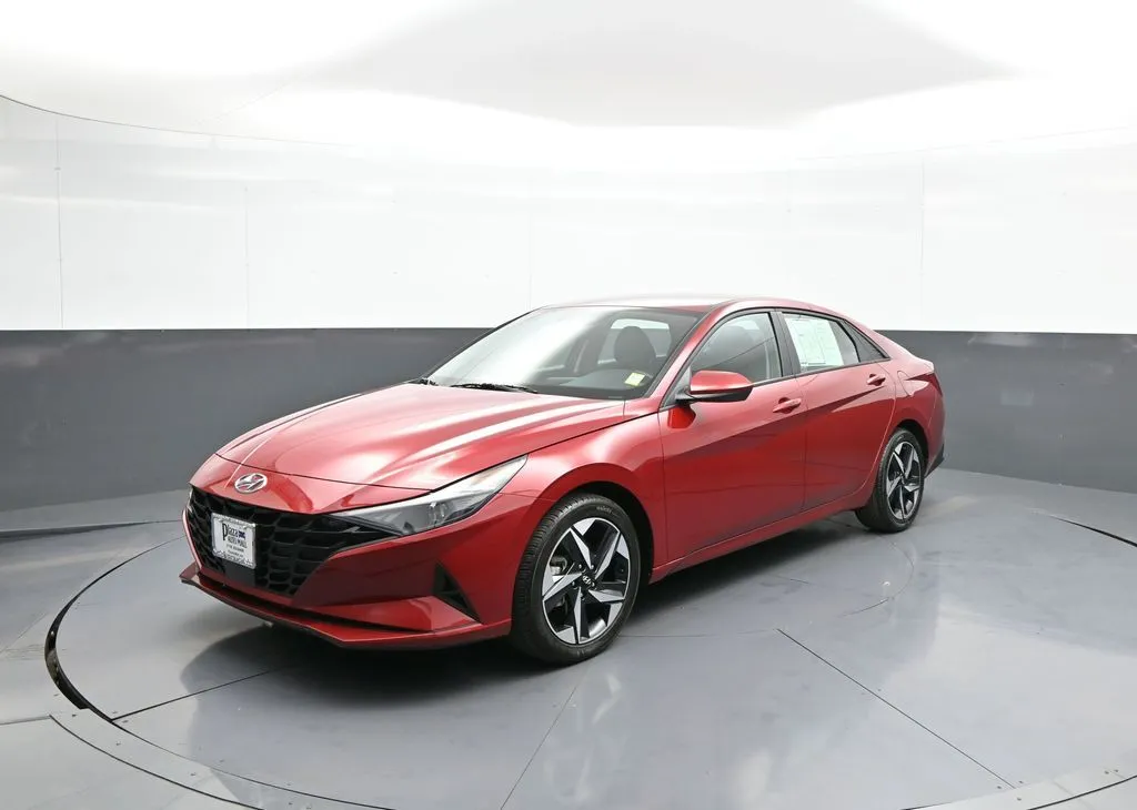 Red 2023 Hyundai Elantra SEL for sale in Brooklyn, NY