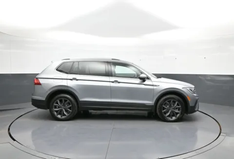 More photos of 2023 Volkswagen Tiguan 2.0T SE at Plaza Honda, NY