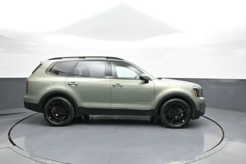 More photos of 2025 Kia Telluride SX-Prestige X-Line at Plaza Honda, NY