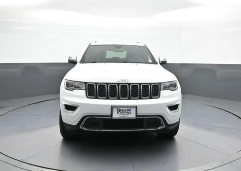 Photos of 2018 Jeep Grand Cherokee Limited for sale in Brooklyn, NY at Plaza Honda