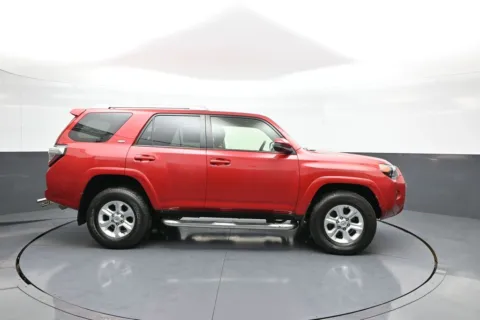 More photos of 2016 Toyota 4Runner SR5 at Plaza Honda, NY