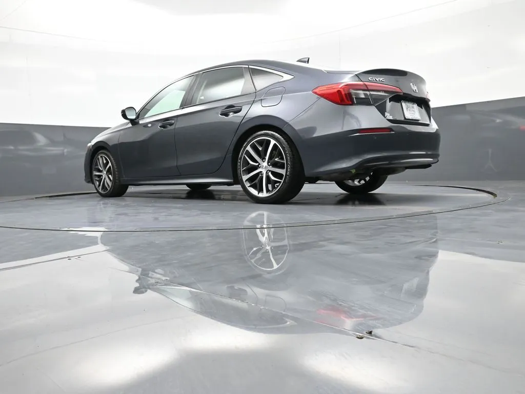 2024 Honda Civic Touring - Photo 31