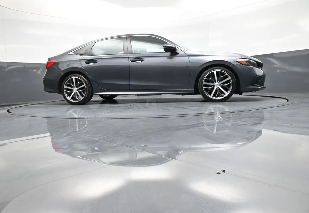 2024 Honda Civic Touring - Photo 28