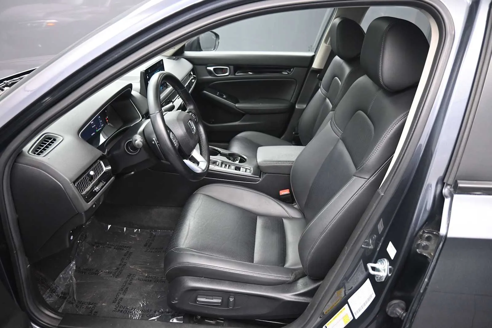 2024 Honda Civic Touring - Photo 19