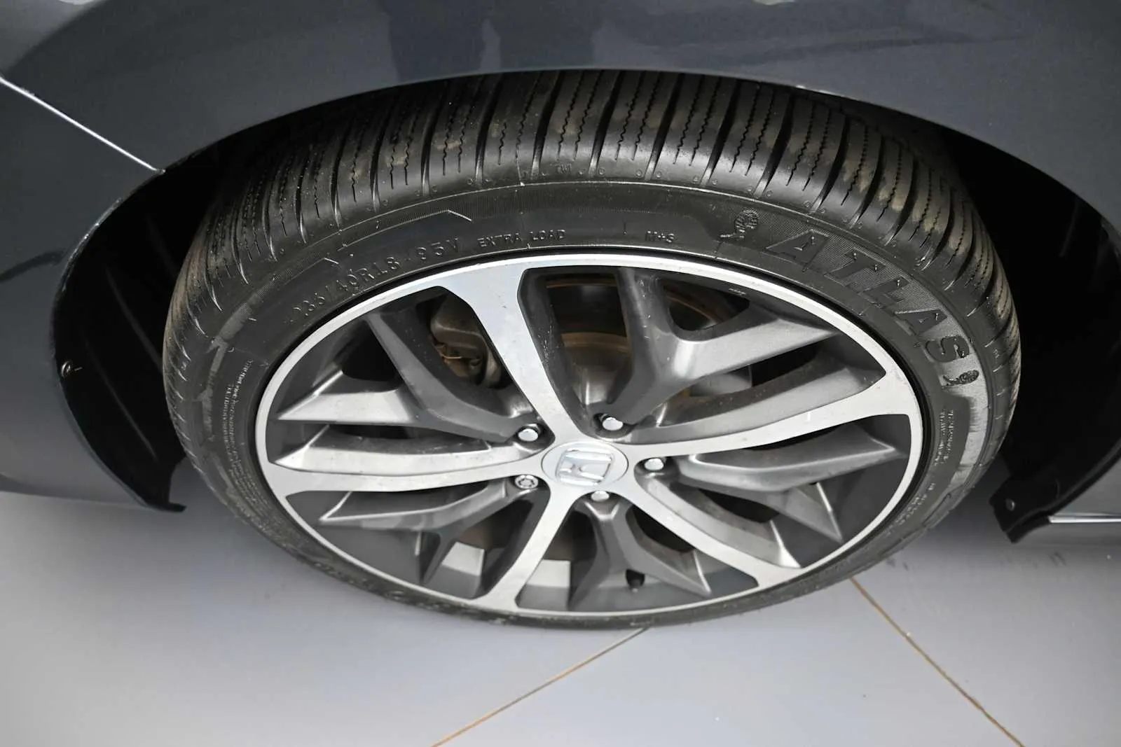 2024 Honda Civic Touring - Photo 14