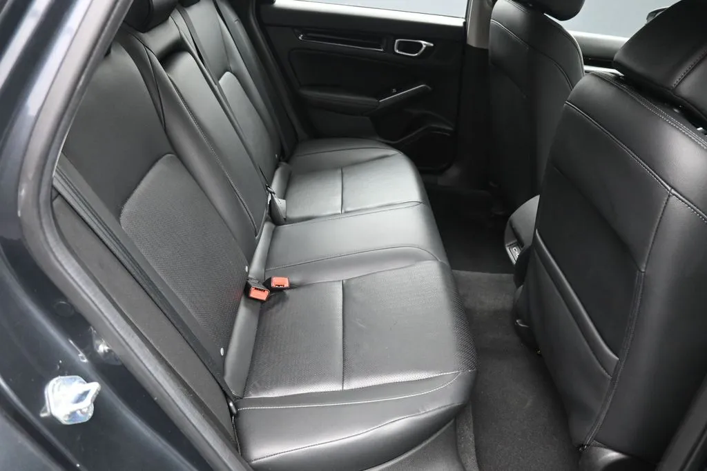 2024 Honda Civic Touring - Photo 23