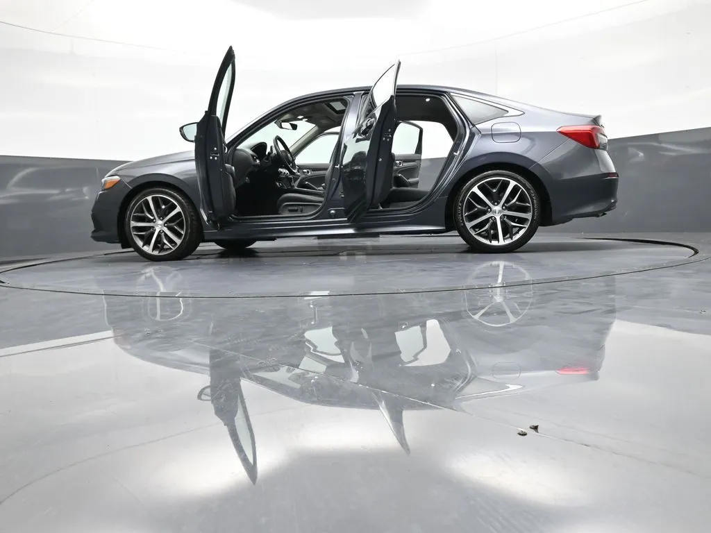 2024 Honda Civic Touring - Photo 48