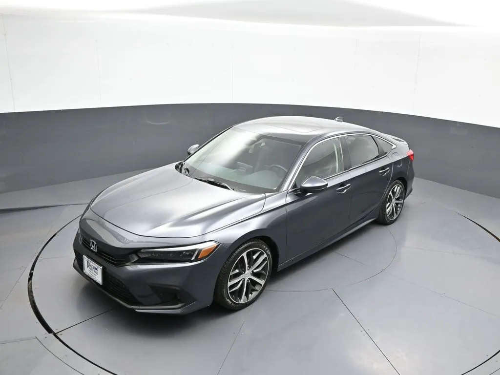 2024 Honda Civic Touring - Photo 33