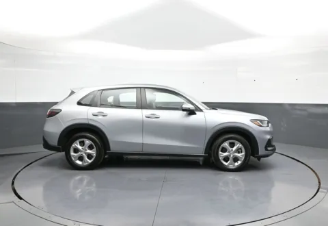 More photos of 2023 Honda HR-V LX at Plaza Honda, NY