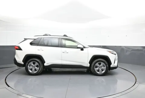 More photos of 2025 Toyota RAV4 Hybrid XLE at Plaza Honda, NY