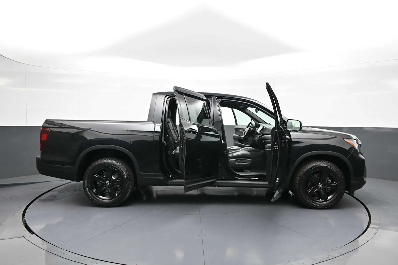 2023 Honda Ridgeline Black Edition - Photo 41