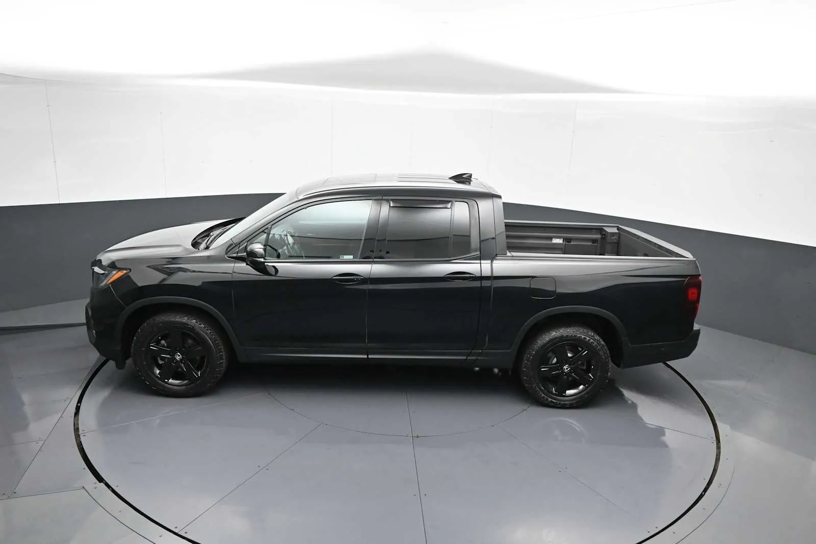 2023 Honda Ridgeline Black Edition - Photo 40