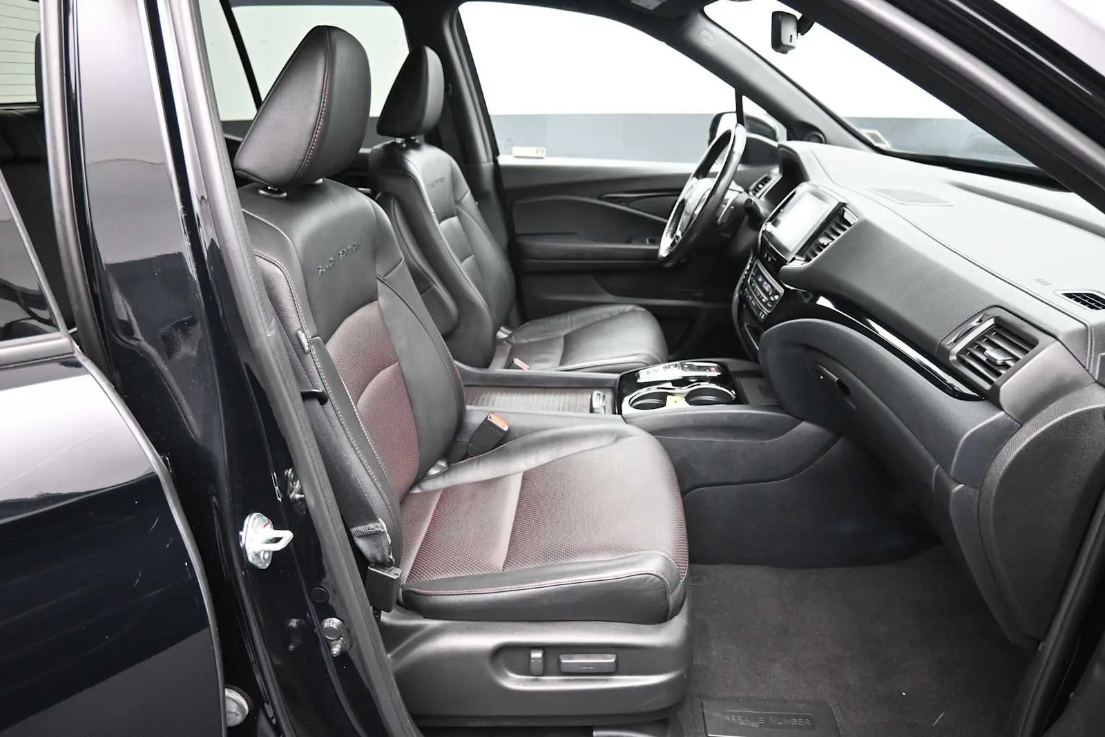 2023 Honda Ridgeline Black Edition - Photo 24