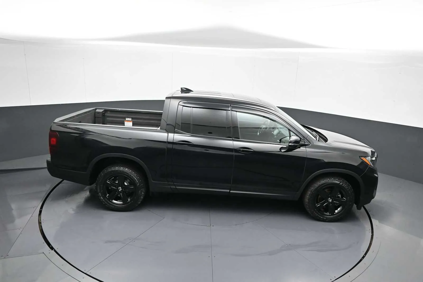 2023 Honda Ridgeline Black Edition - Photo 36