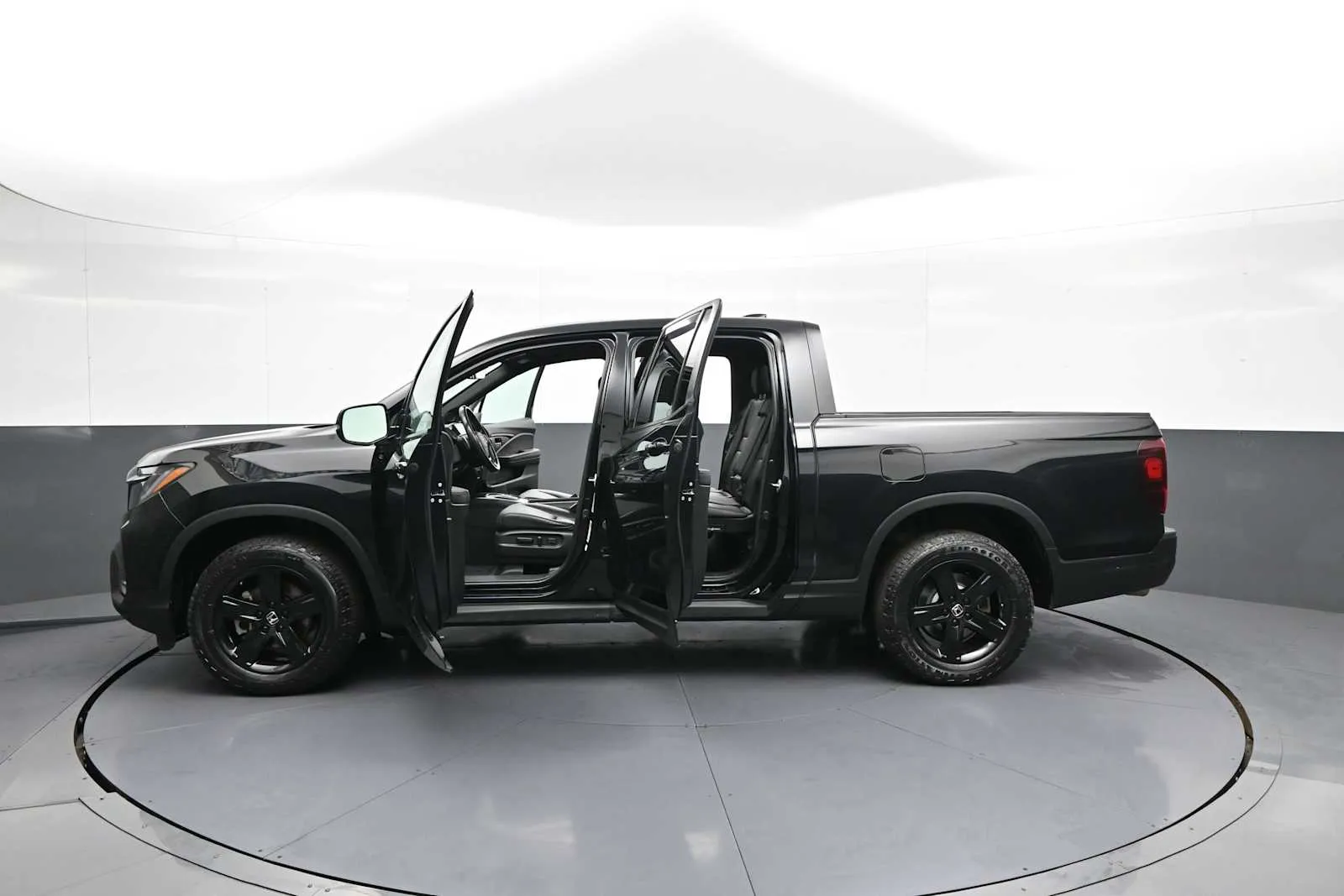 2023 Honda Ridgeline Black Edition - Photo 42