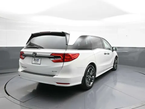 More photos of 2023 Honda Odyssey Elite at Plaza Honda, NY