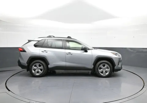 More photos of 2022 Toyota RAV4 Hybrid LE at Plaza Honda, NY