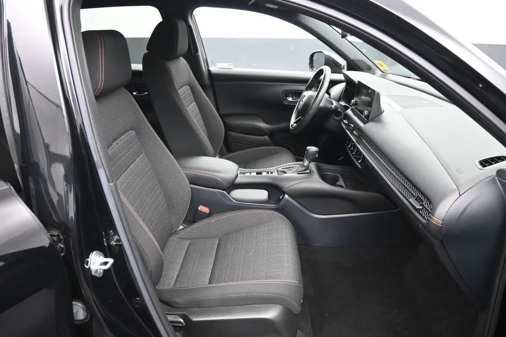 2023 Honda HR-V Sport - Photo 23