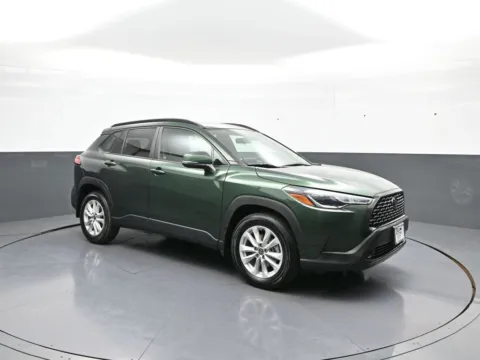 More photos of 2022 Toyota Corolla Cross LE at Plaza Honda, NY