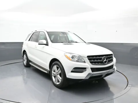Another view of 2014 Mercedes-Benz M-Class ML 350 for sale in Brooklyn, NY at Plaza Honda