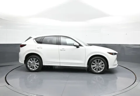 More photos of 2023 Mazda CX-5 2.5 Turbo Signature at Plaza Honda, NY
