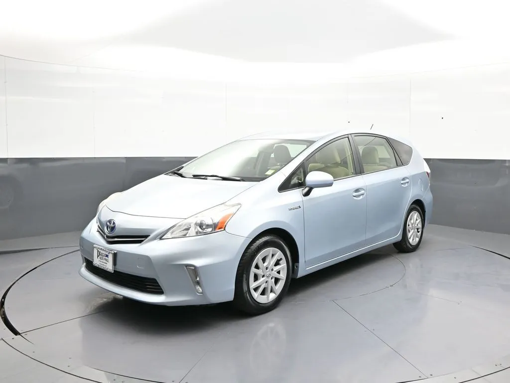 Unknown 2012 Toyota Prius v Three for sale in Brooklyn, NY