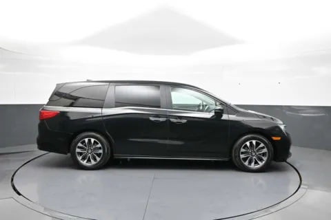More photos of 2022 Honda Odyssey EX-L at Plaza Honda, NY