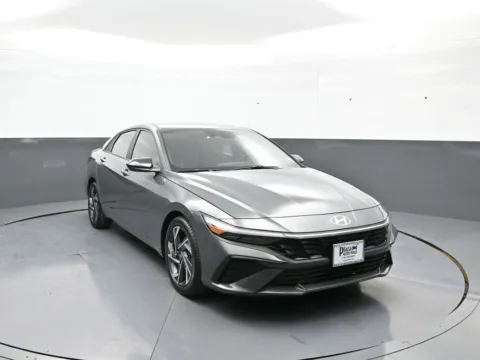 Another view of 2025 Hyundai Elantra SEL Sport for sale in Brooklyn, NY at Plaza Honda