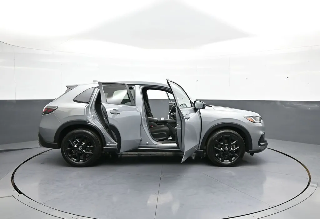 2024 Honda HR-V Sport - Photo 40