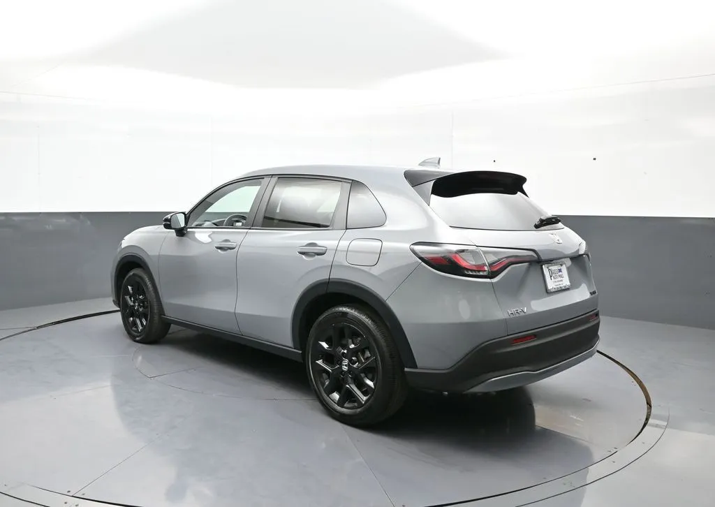 2024 Honda HR-V Sport - Photo 8