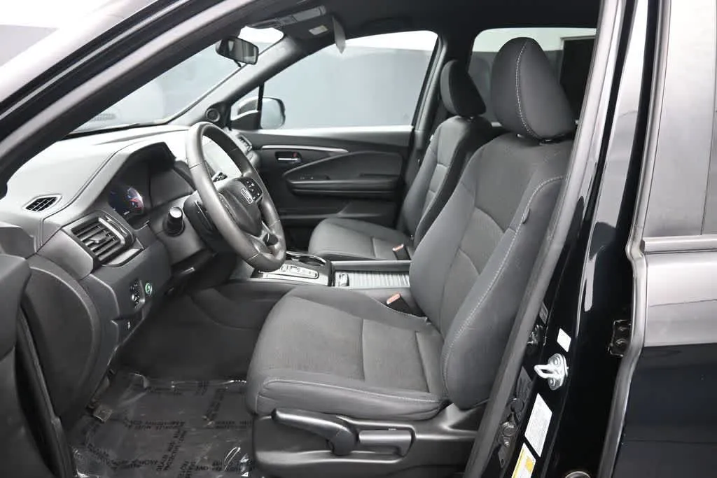 2021 Honda Passport Sport - Photo 18