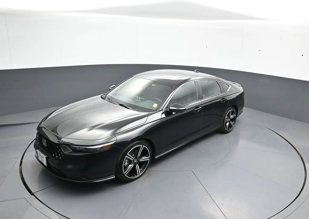 2025 Honda Accord Hybrid Sport - Photo 33
