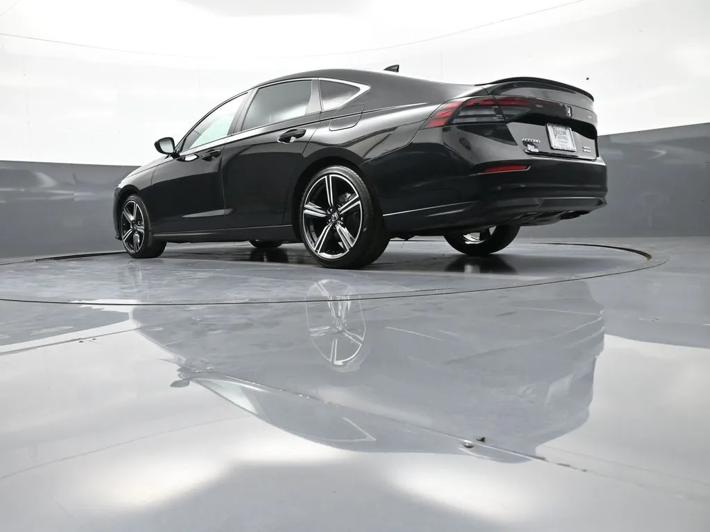 2025 Honda Accord Hybrid Sport - Photo 31